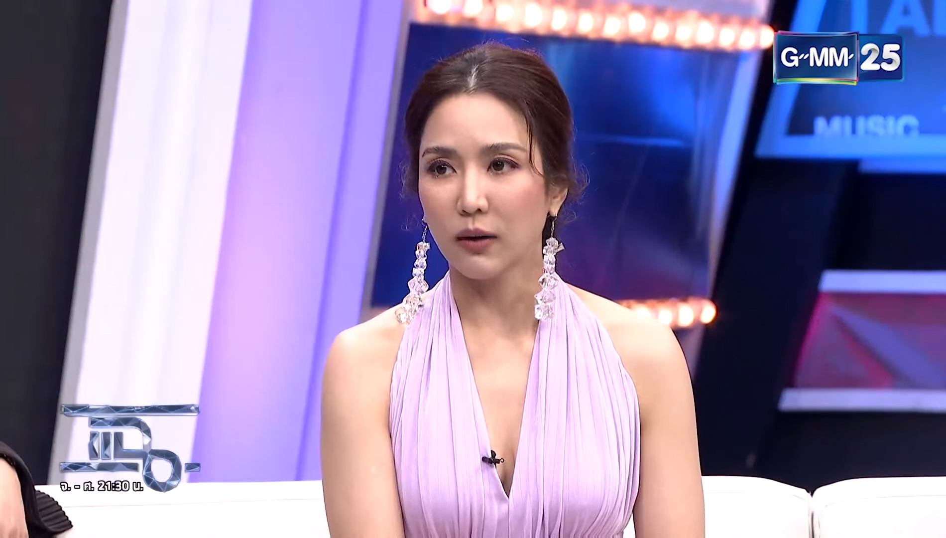 จั๊กจั่น อคัมย์สิริ 