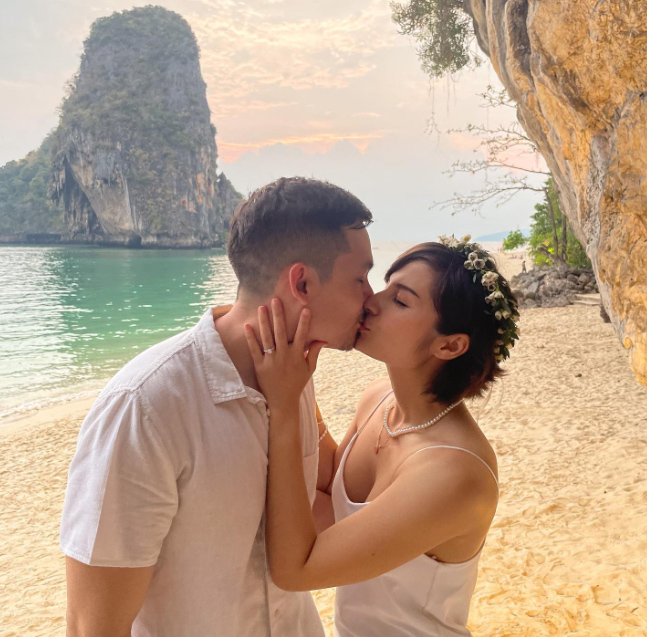 แพร เอมเมอรี่ ประวัติ