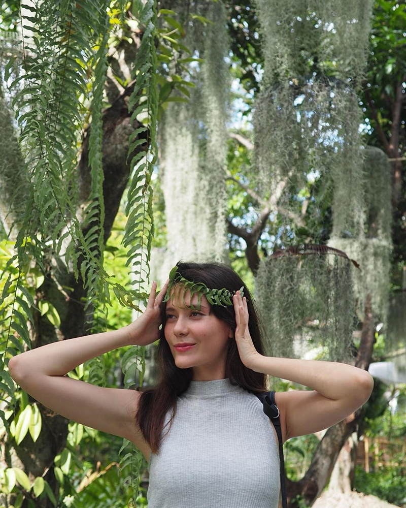 มารีญา พูลเลิศลาภ