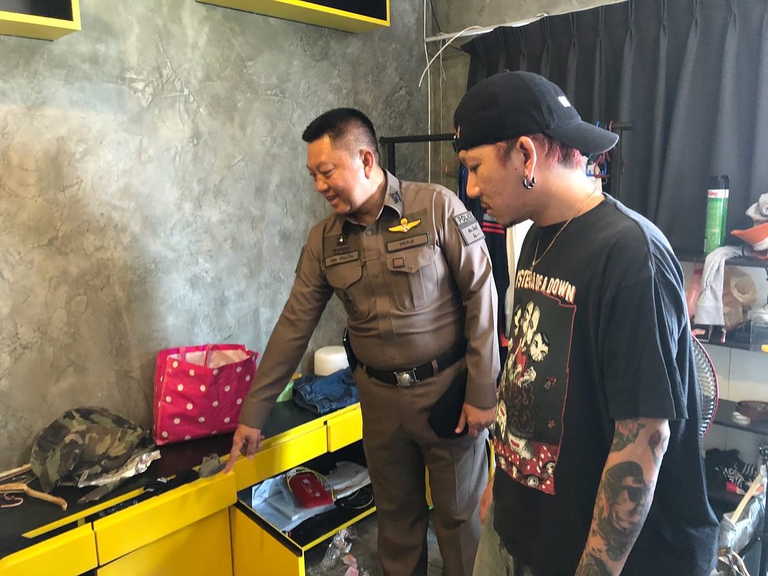 แจ๊ส ชวนชื่น - แจง ปุณณาสา