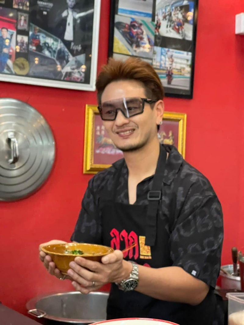  บีม ศรัณยู เปิดร้านก๋วยเตี๋ยวประชดชีวิต