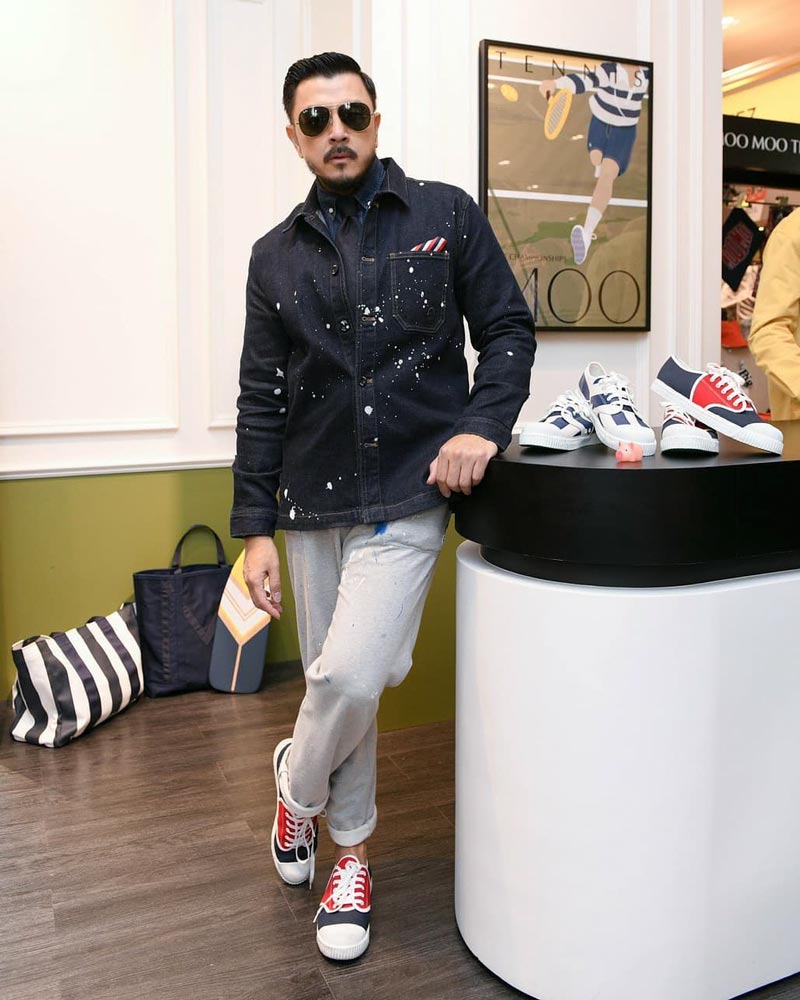 หมู อาซาว่า