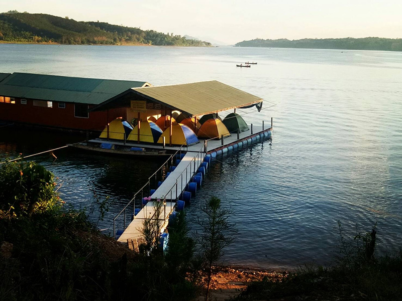 ที่พักใกล้สะพานมอญ