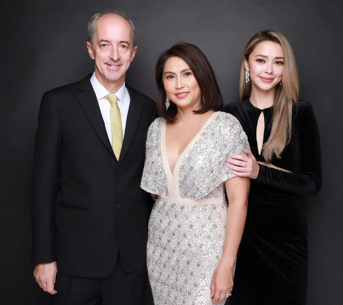 แพทริเซีย ดาราคลอดลูก