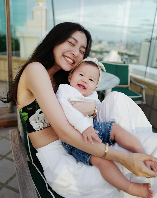 แม่ลูกดารา