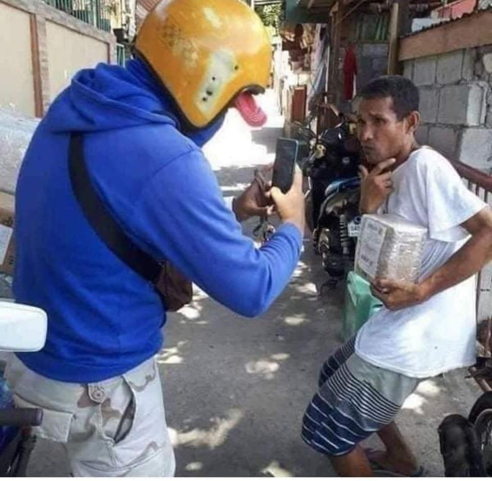 มิติใหม่ในการรับพัสดุ