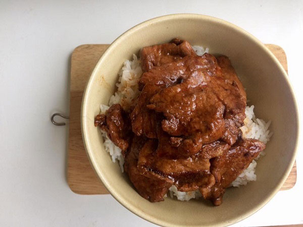 บูตะด้ง (Butadon)