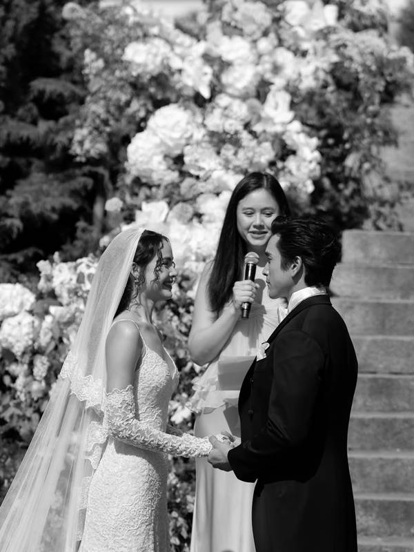 พี่สาวญาญ่า