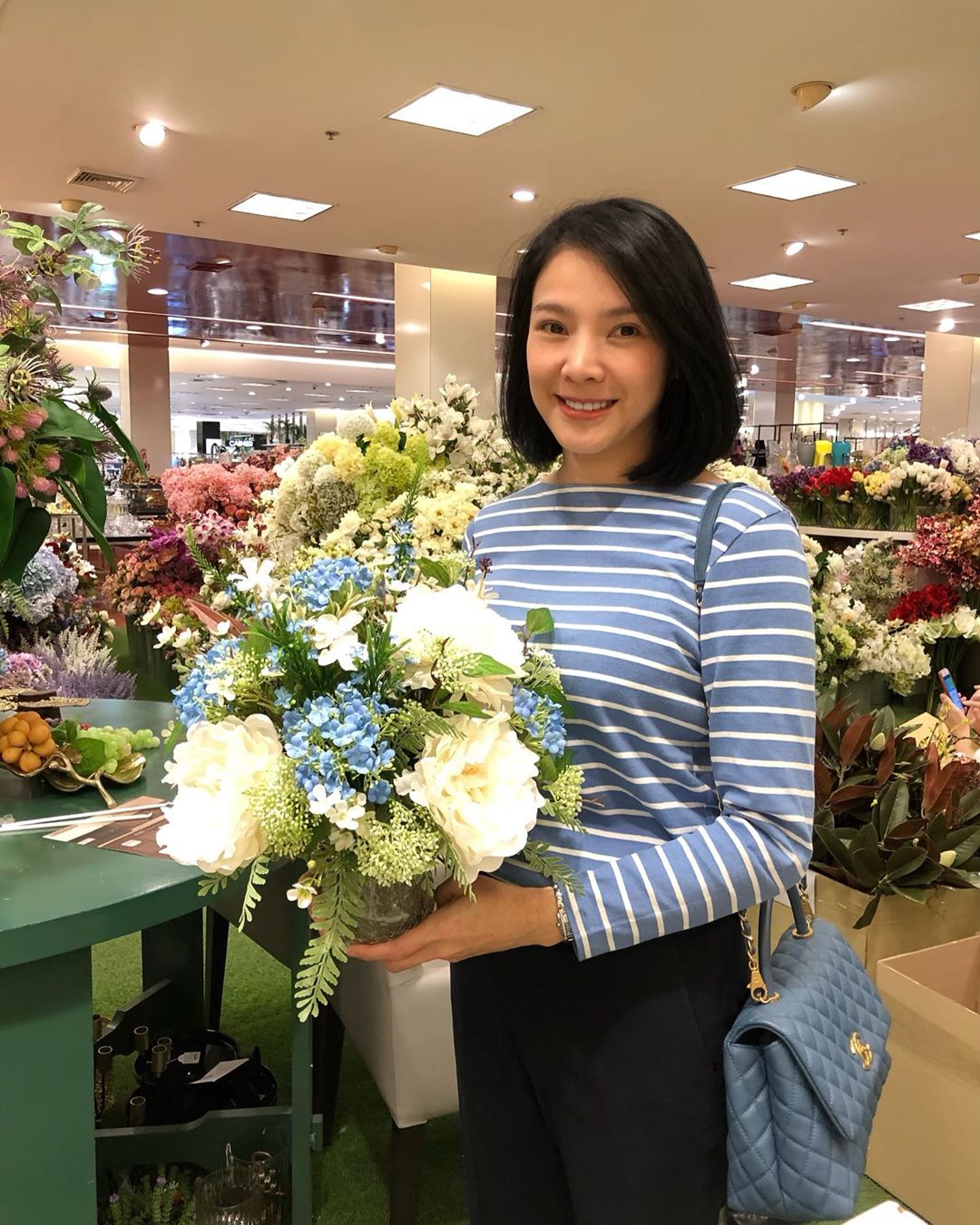 นิ้ง กุลสตรี 