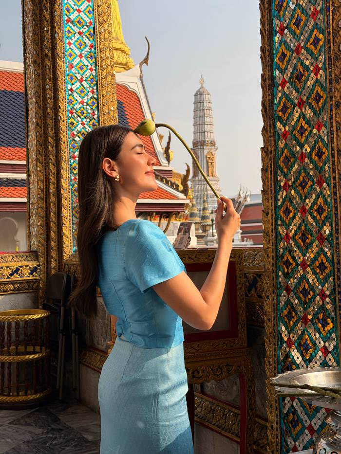  คิมเบอร์ลี่ สวยสง่าในชุดไทยเรียบหรูดูแพง