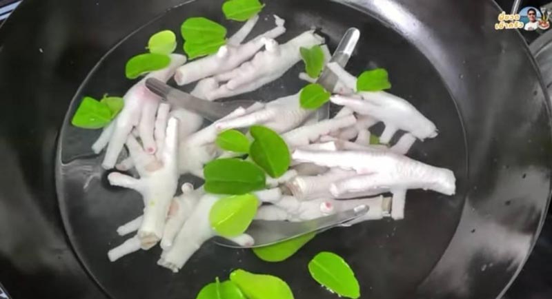 วิธีต้มตีนไก่
