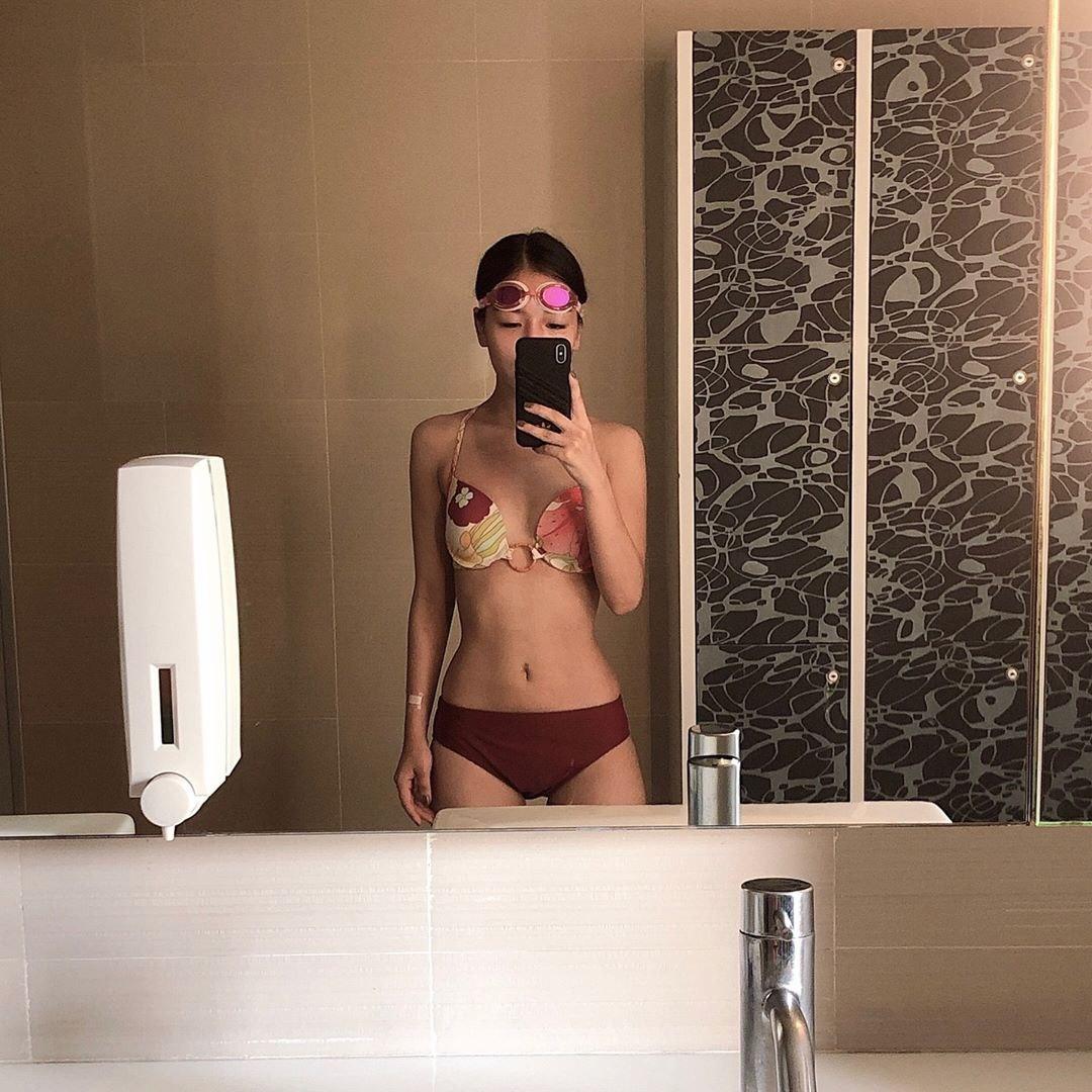 พลอย ไพรินทร์