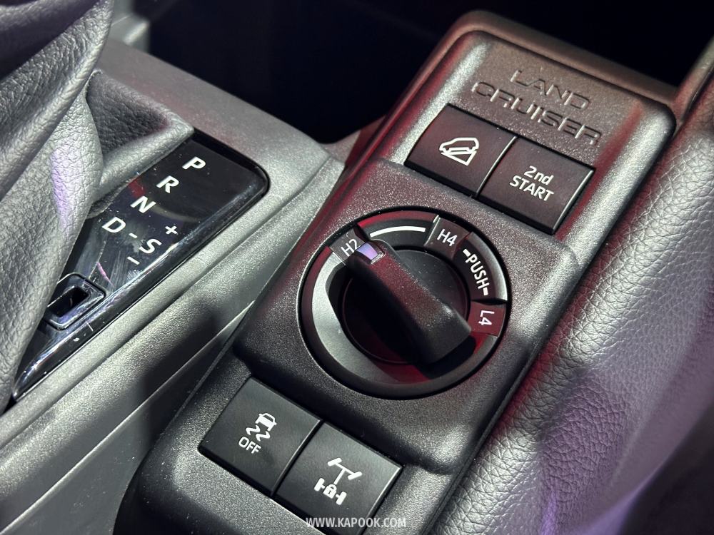 Toyota Land Cruiser FJ