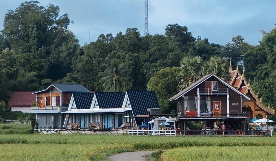 ที่พัก ปัว