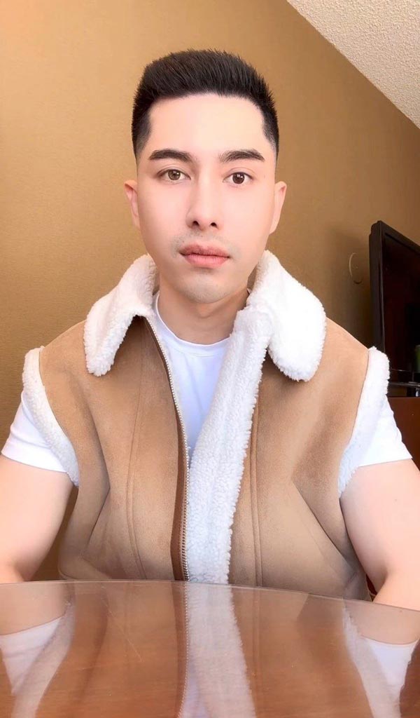 เอิร์ก เลเดอเรอร์