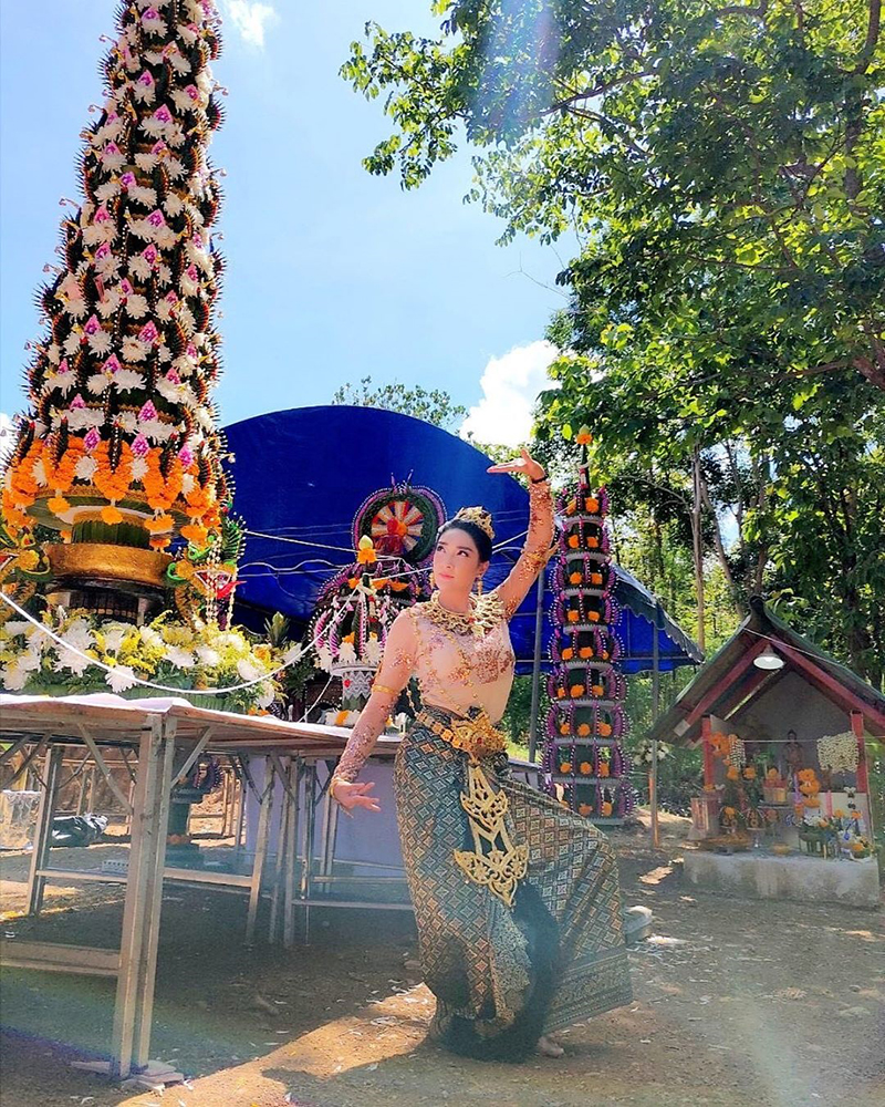 เฟี้ยว์ฟ้าว ถูกหวย