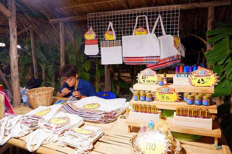 สวนมุดมุ้งชุมชนเชิงเขา 2 จ.สระบุรี