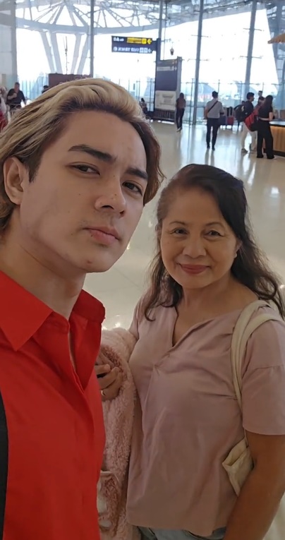 แน็ก ชาลี