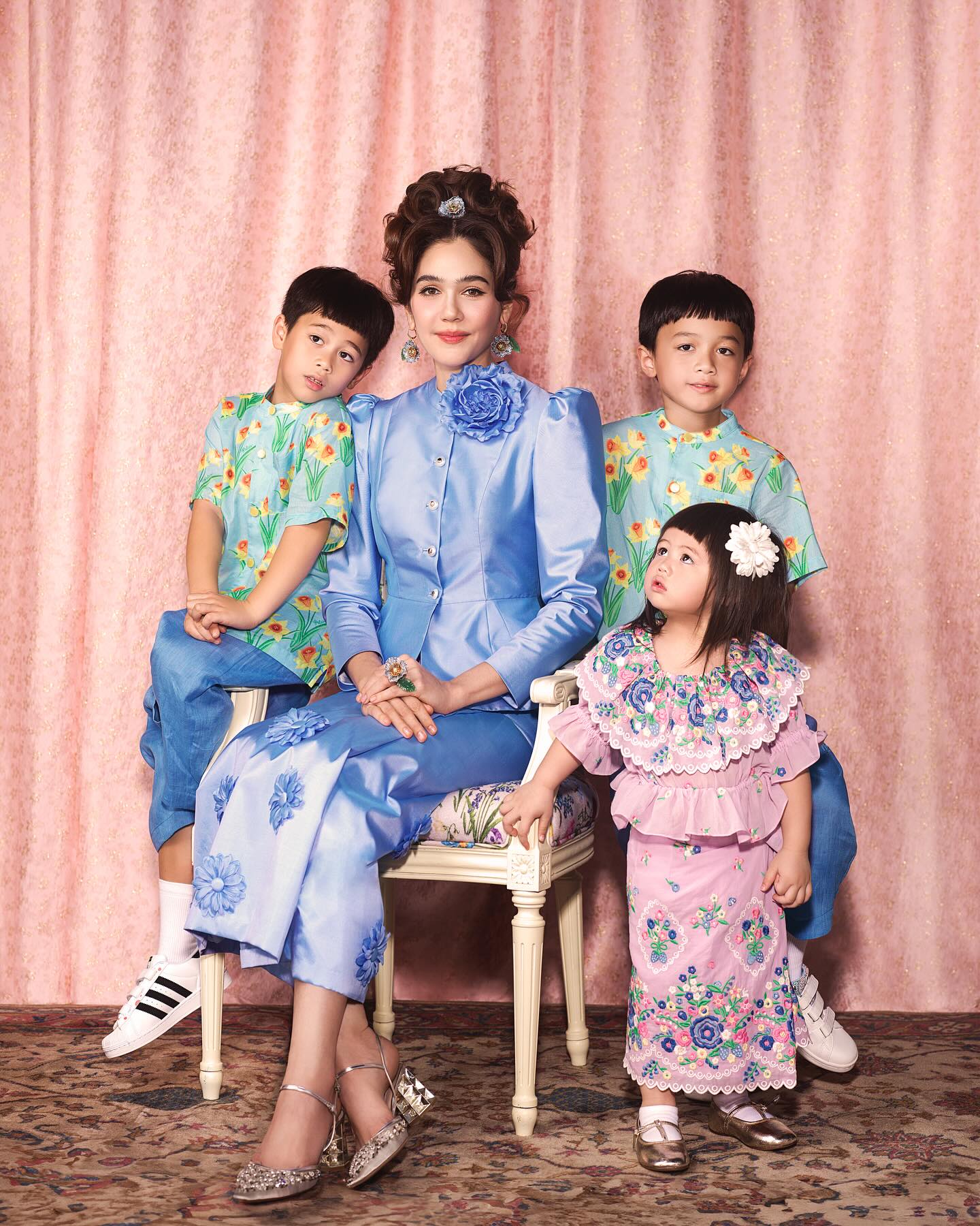 ชมพู่ อารยา 