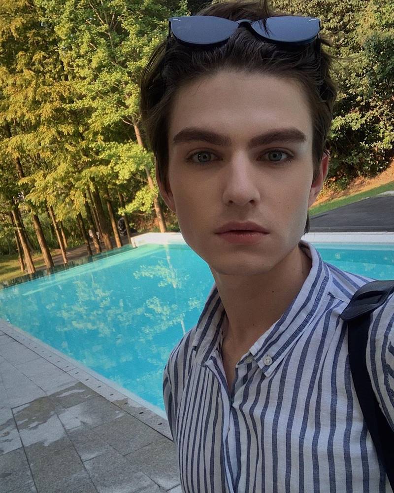 ซาร่า วาดิม