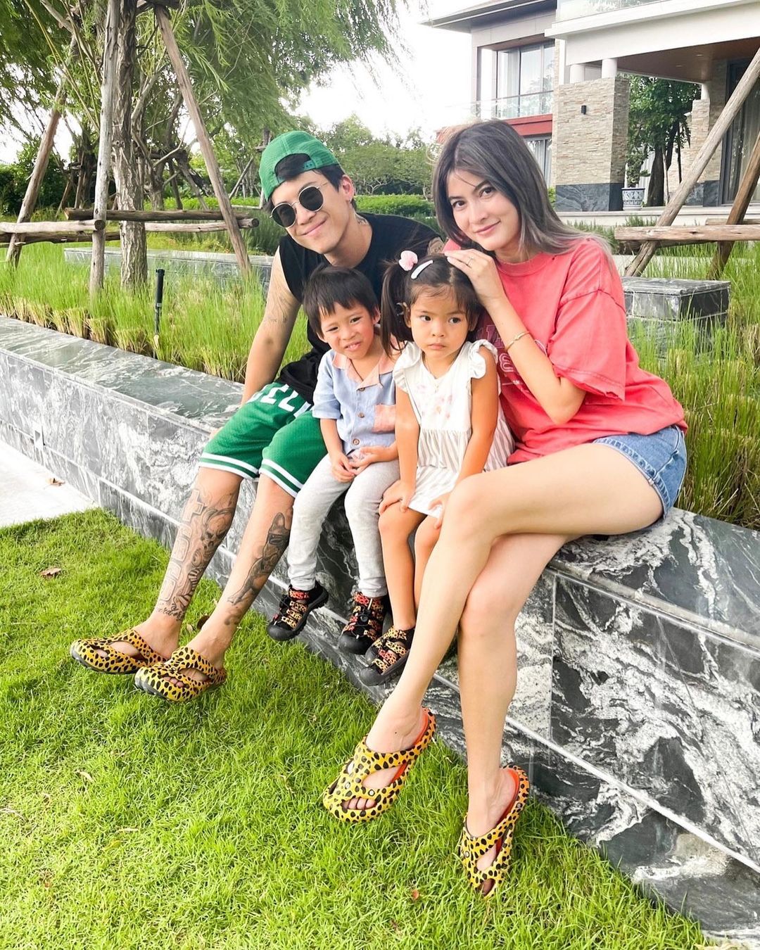 มาร์กี้ ราศรี, ป๊อก