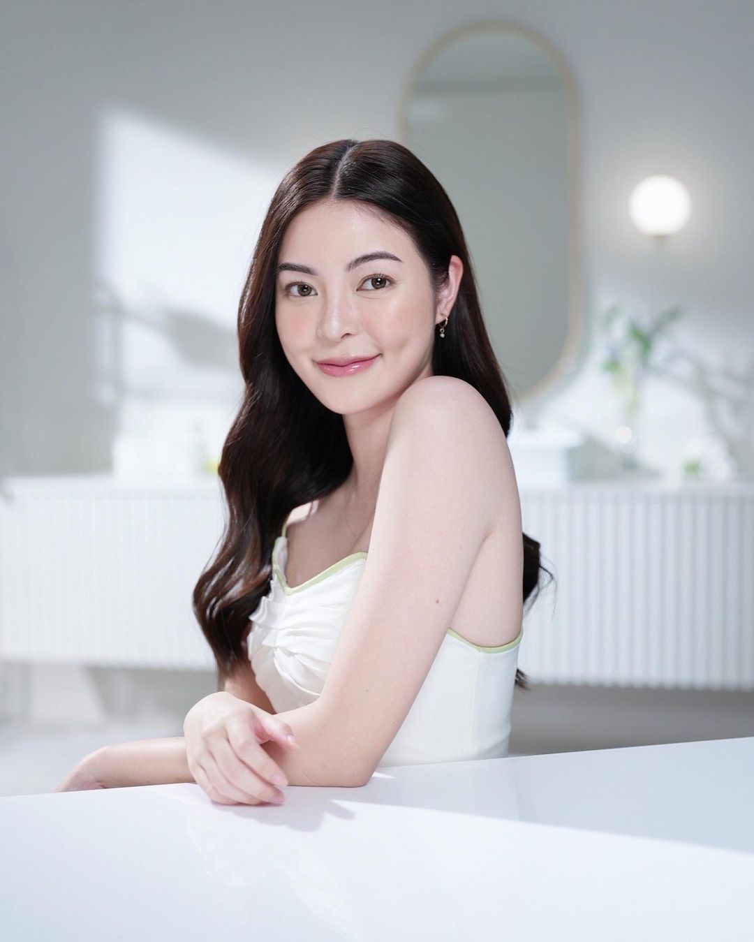 เอวา ปวรวรรณ