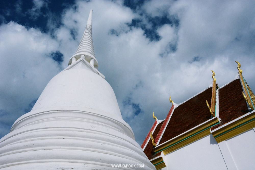 เที่ยวอ่างทอง