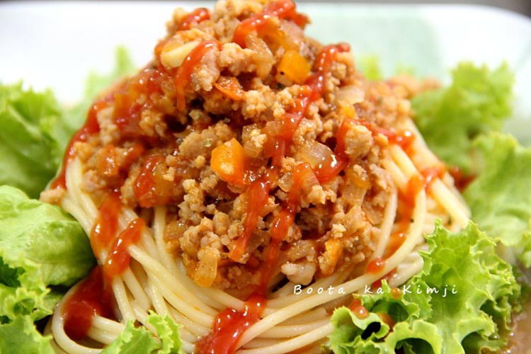 สปาเกตตีซอสหมู 