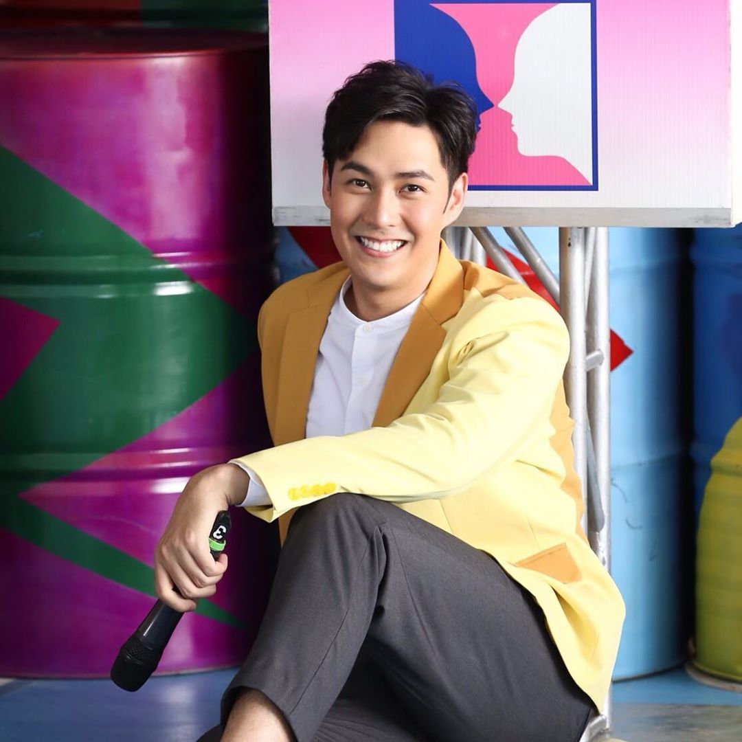 แอมป์ พีรวัศ