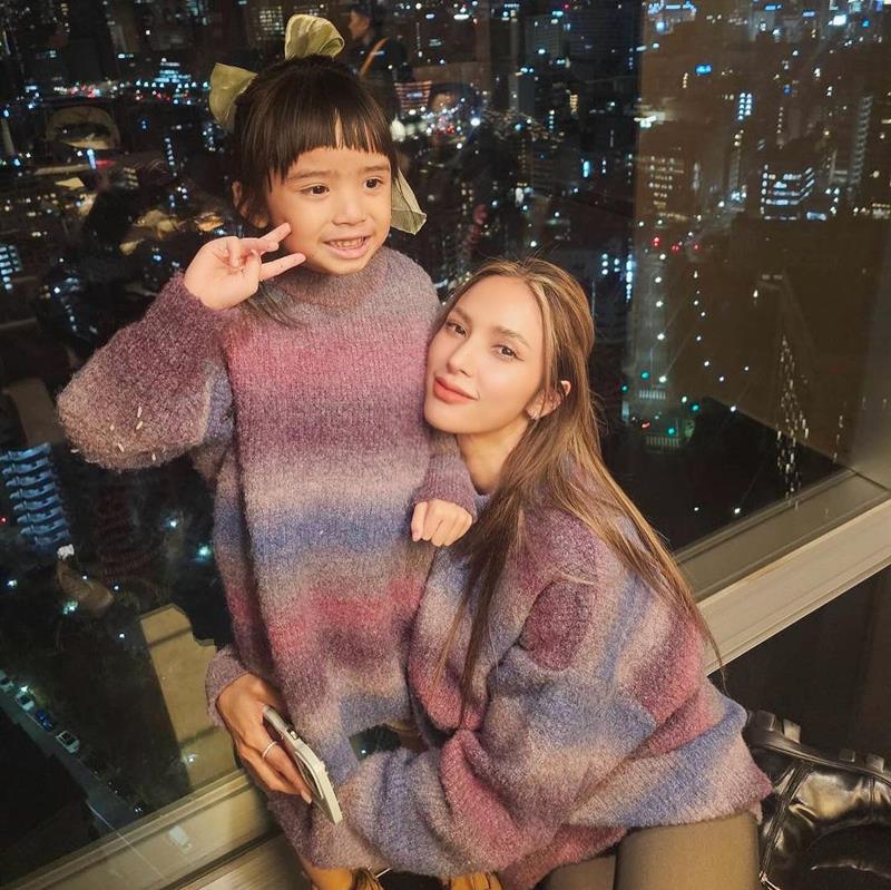 อุ้ม ลักขณา 