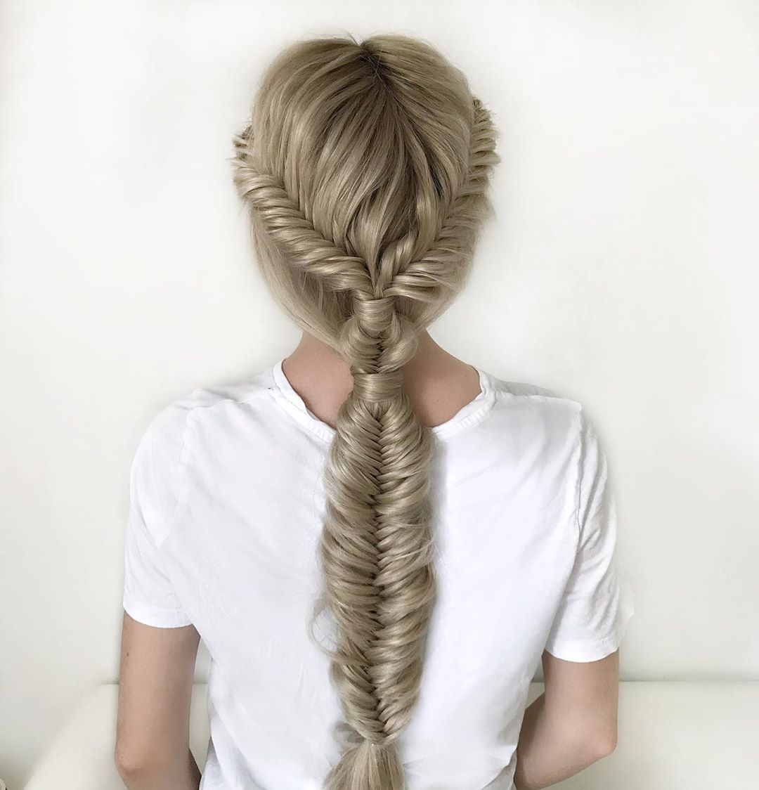 ผมถักเปีย