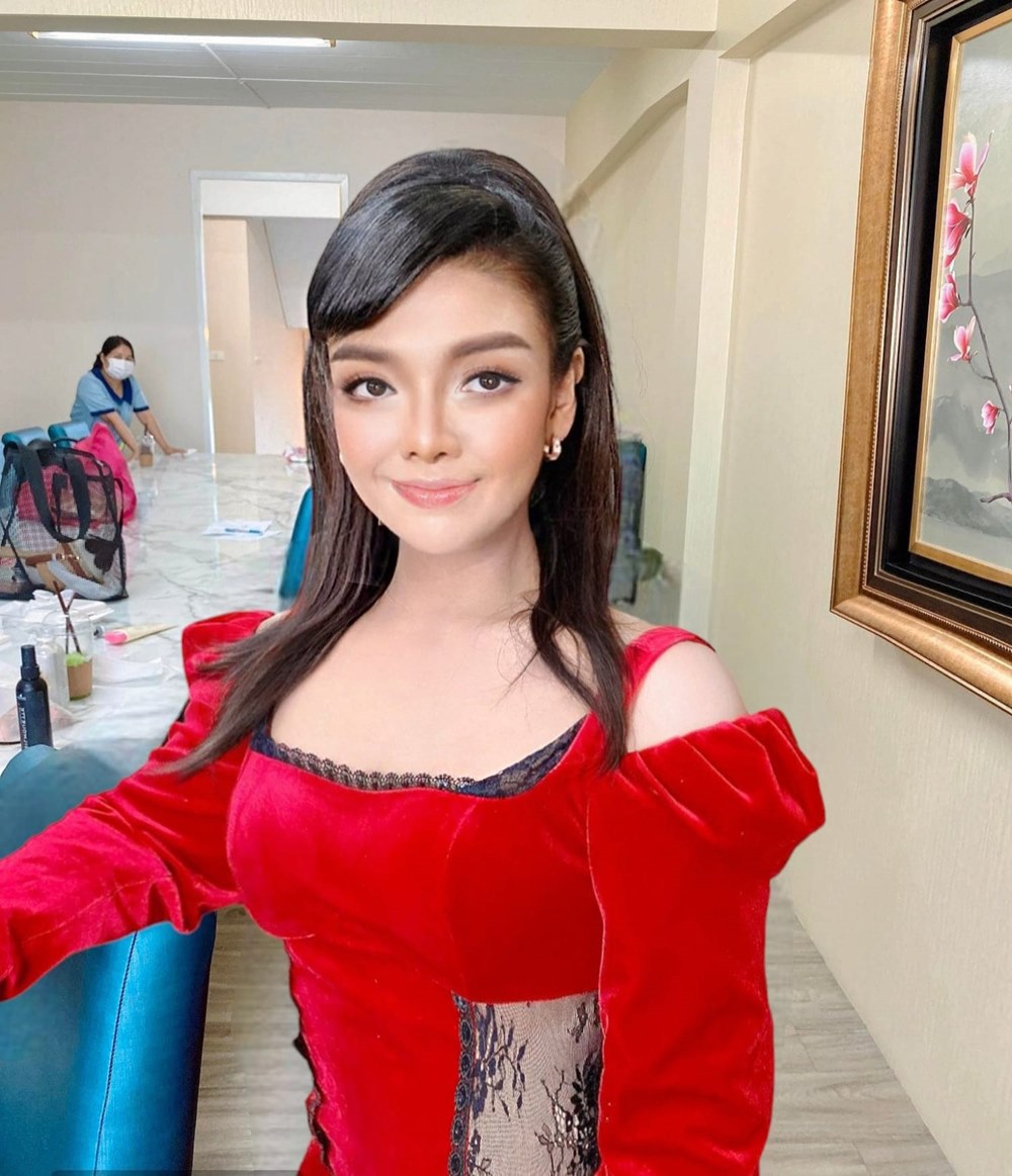 ยุ้ย ญาติเยอะ