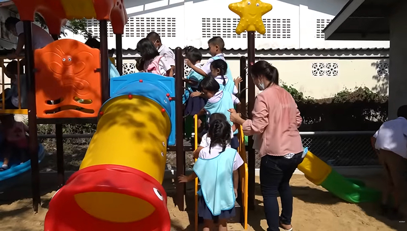 มีก้า มีญ่า