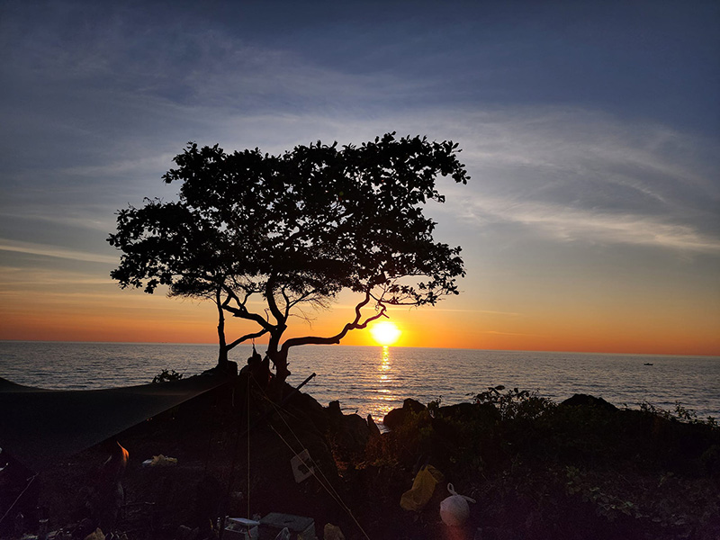 จุดกางเต็นท์ ตราด