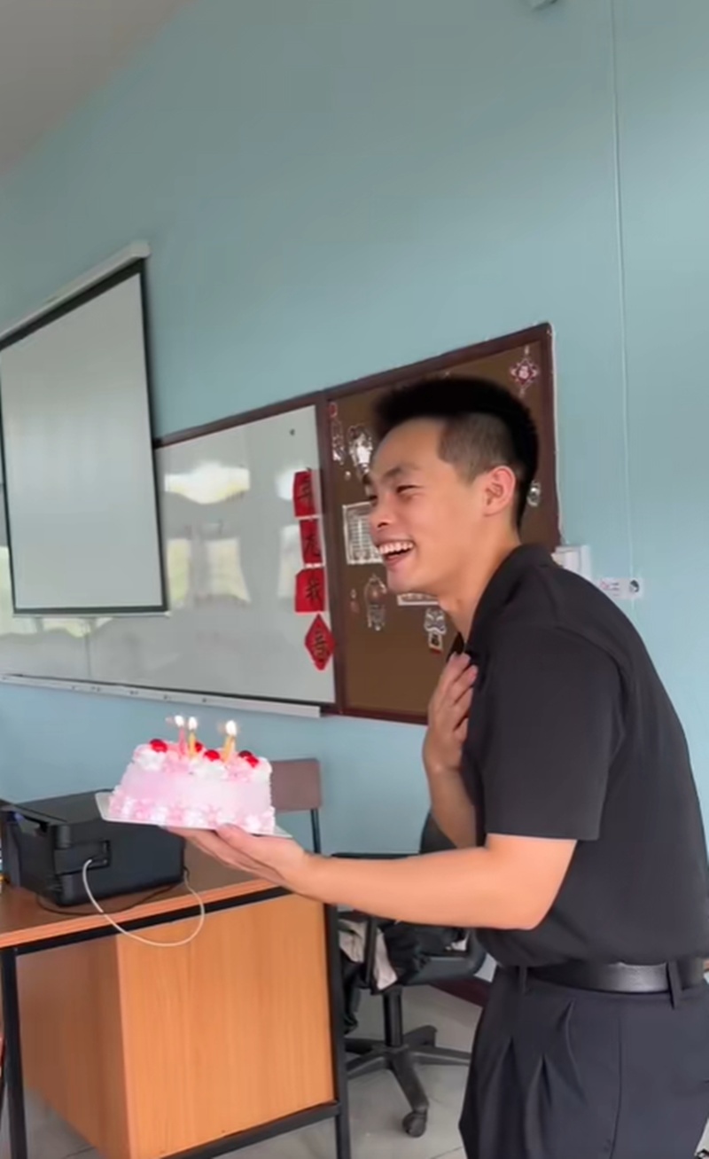 เซอร์ไพรส์วันเกิด