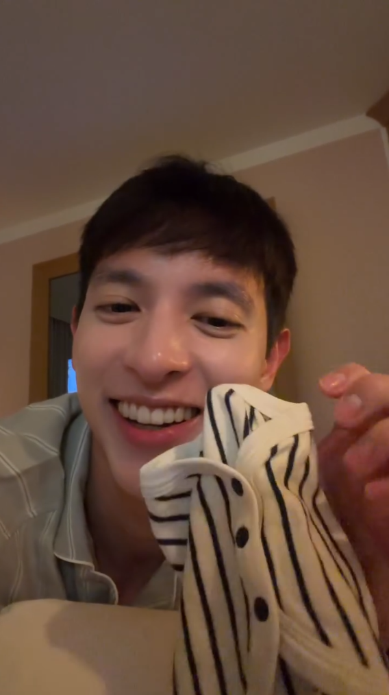 เจมส์ จิรายุ