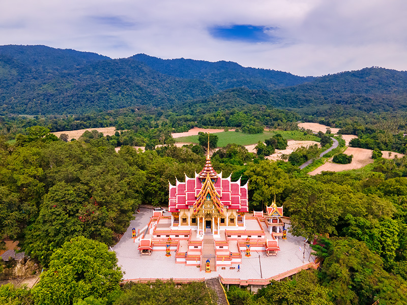 วัดไม้เขาแดง