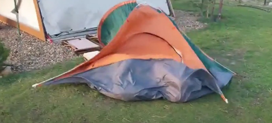 กางเต็นท์