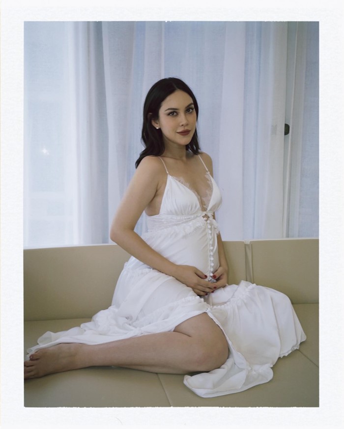 แมท ภีรนีย์ เผยภาพครอบครัว 3 คนพ่อแม่ลูก