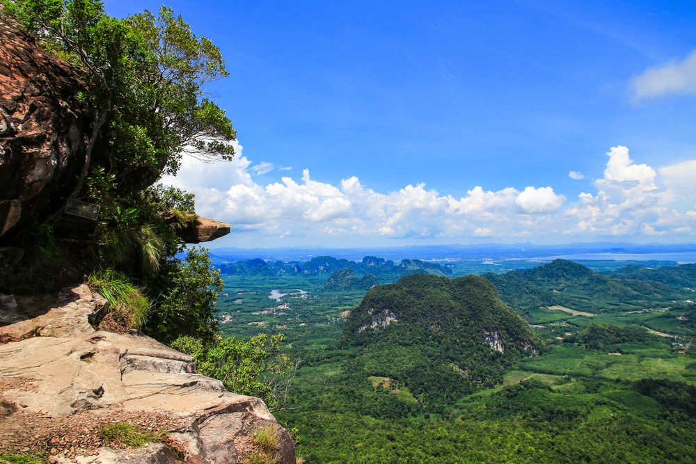 อุทยานแห่งชาติหาดนพรัตน์ธารา-หมู่เกาะพีพี