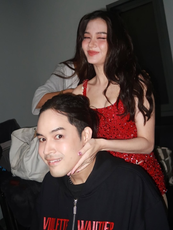 วี วิโอเลต อวยพรวันเกิด เก้า จิรายุ 