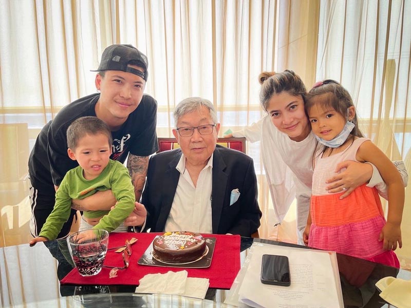 เจ้าสัวสุทธิเกียรติ