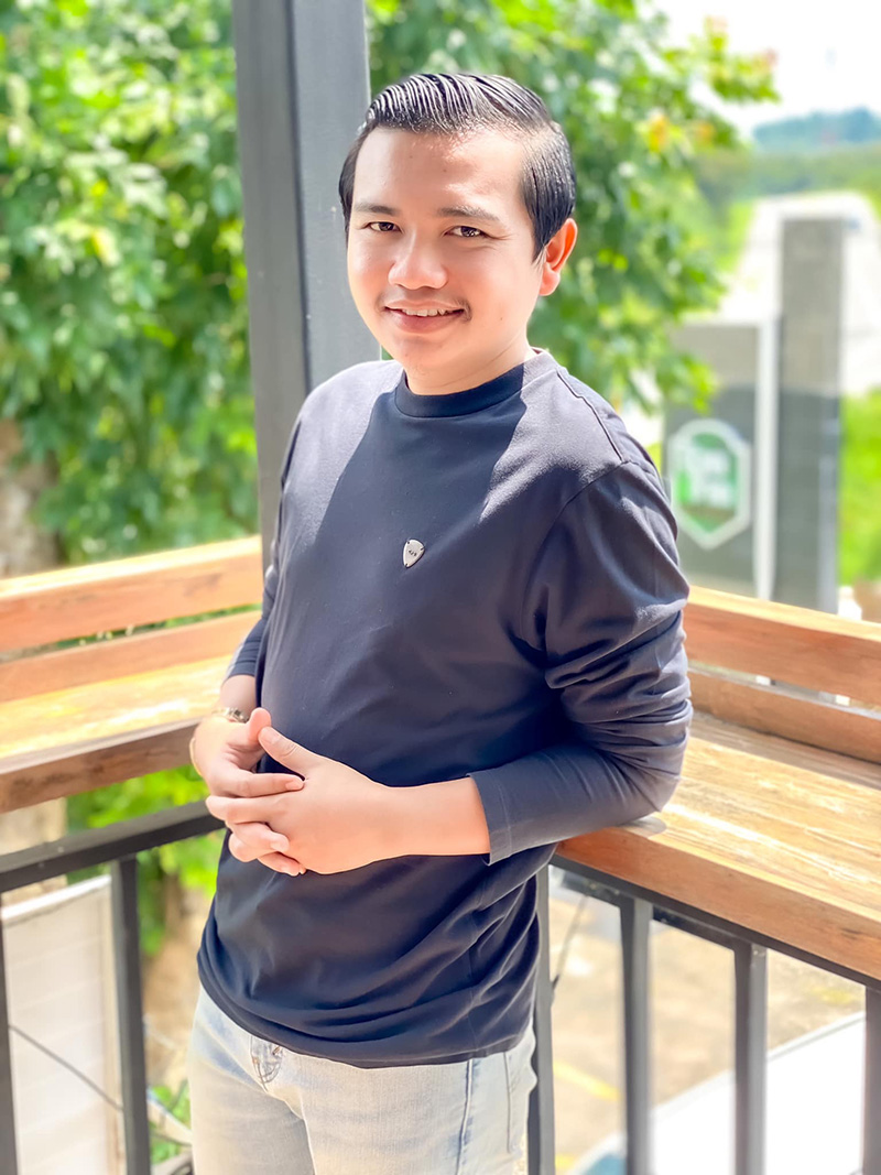 ครูไพบูลย์ 