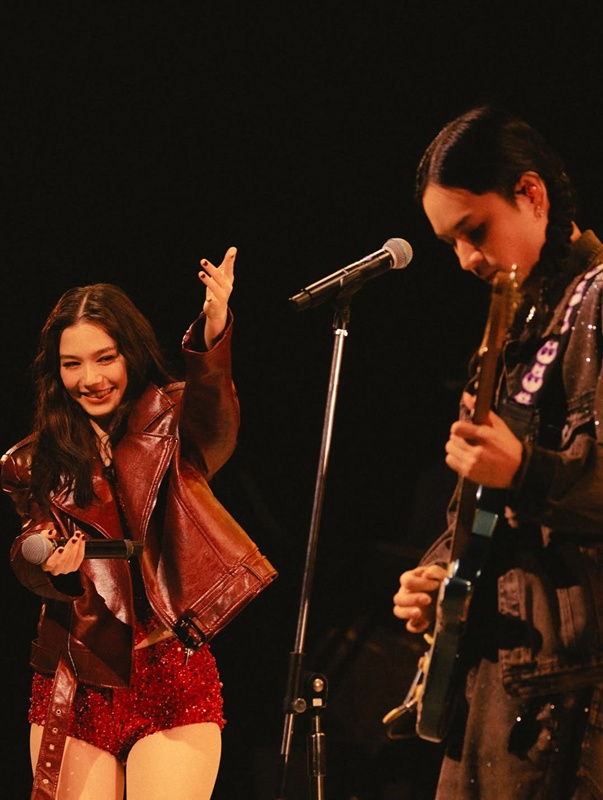 วี วิโอเลต อวยพรวันเกิด เก้า จิรายุ 