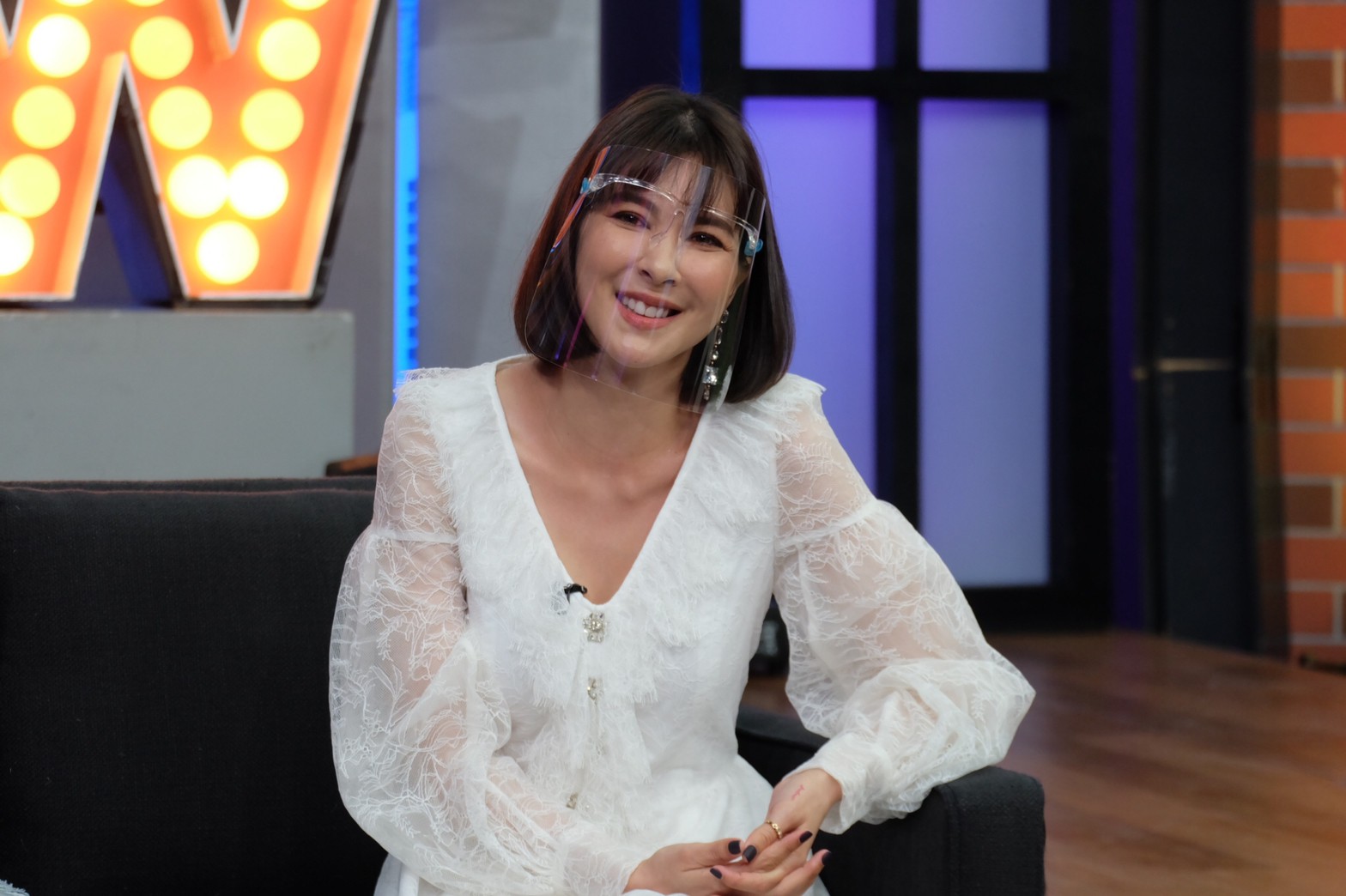 โบว์ เบญจวรรณ 