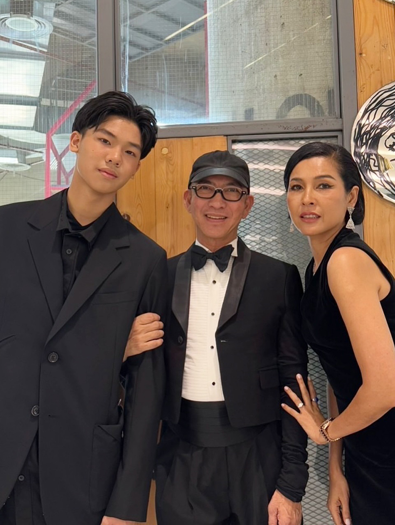 หน่อย บุษกร ควง น้องคุน น้องจุน ออกงาน