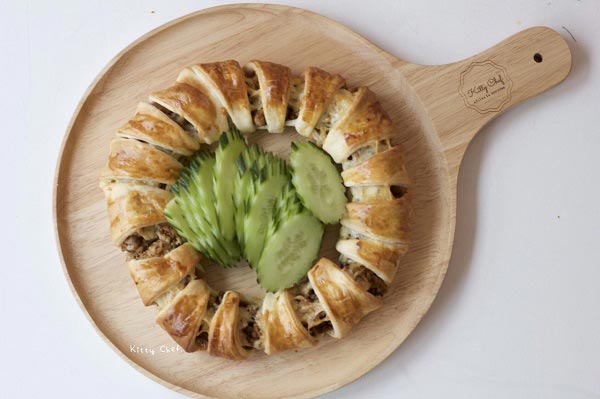 พิซซ่าลาบไก่