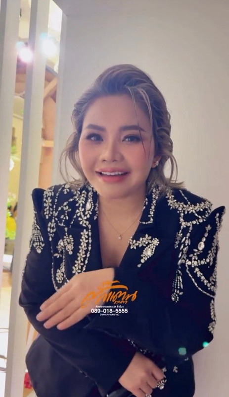 ตั๊กแตน ชลดา ออกงานแรกหลังทำหน้า