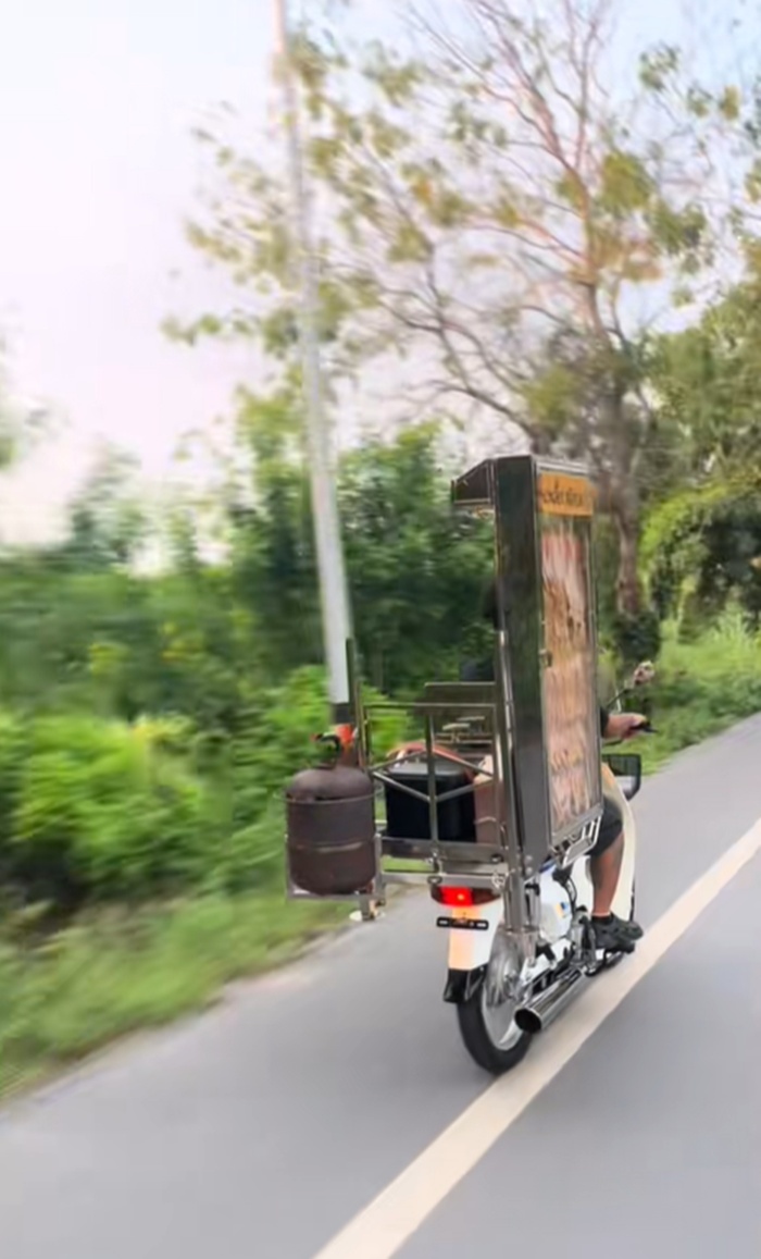 รถขายปลาหมึก