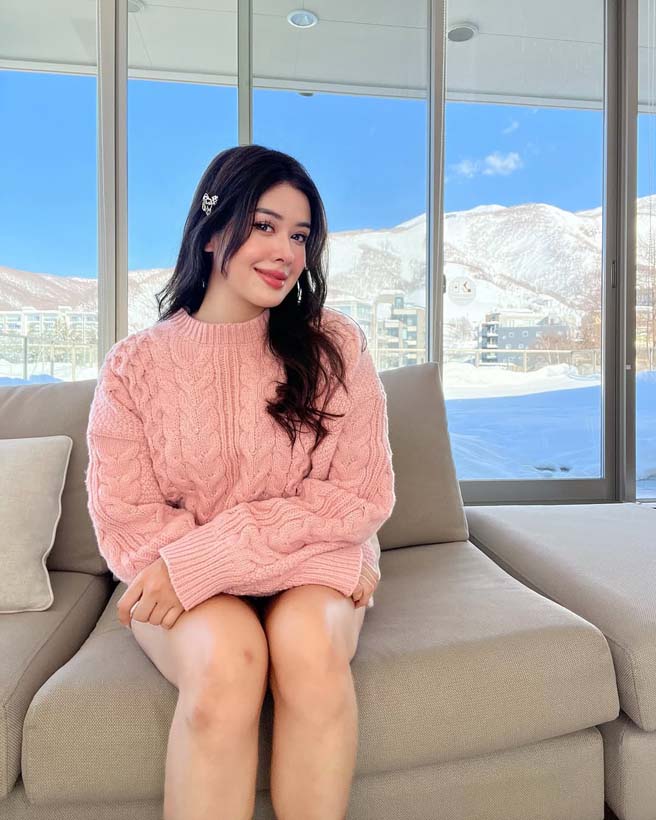 มิ้นท์ นวินดา แช่ออนเซ็นกลางแจ้งที่ญี่ปุ่น ท่ามกลางหิมะขาวโพลน